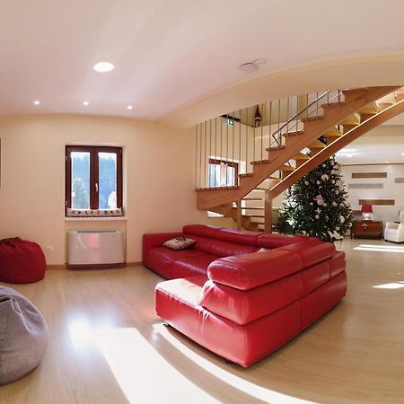 Abete Bianco - Albergo Del Natale Camigliatello Silano Εξωτερικό φωτογραφία