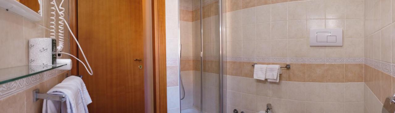 Abete Bianco - Albergo Del Natale Camigliatello Silano Εξωτερικό φωτογραφία